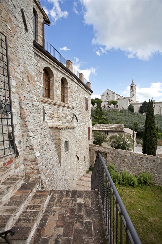 Residenza D'Epoca San Crispino Aparthotel Assisi Exterior photo